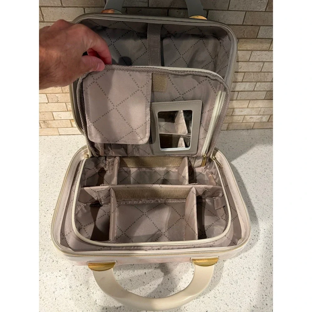 Marcy McKenna 2 in 1 Beauty Case Ivory‎ Pink